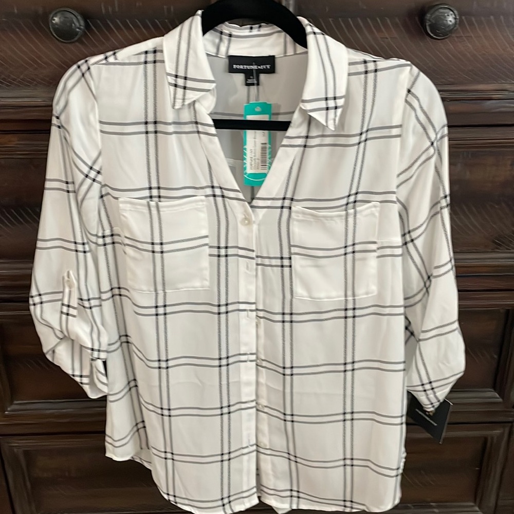 Women’s blouse